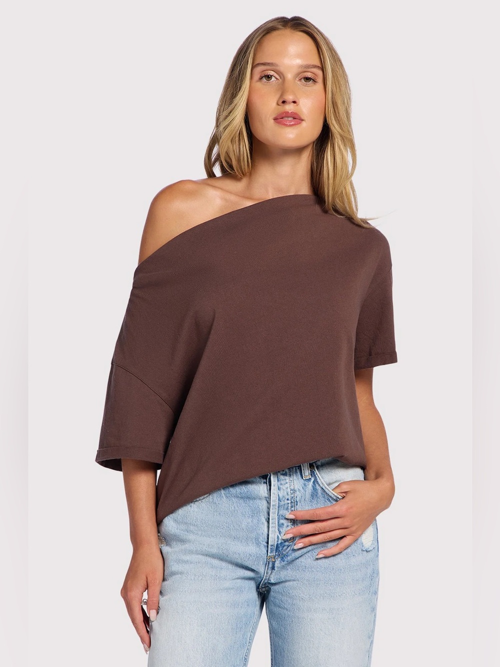 nuuds Vintage Cotton Off the Shoulder T-Shirt in Coffee Brown sz S